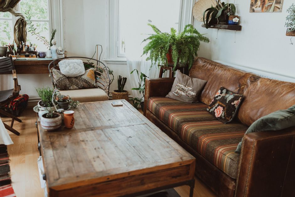 Gezellige zithoek met Scandinavische en boho details.